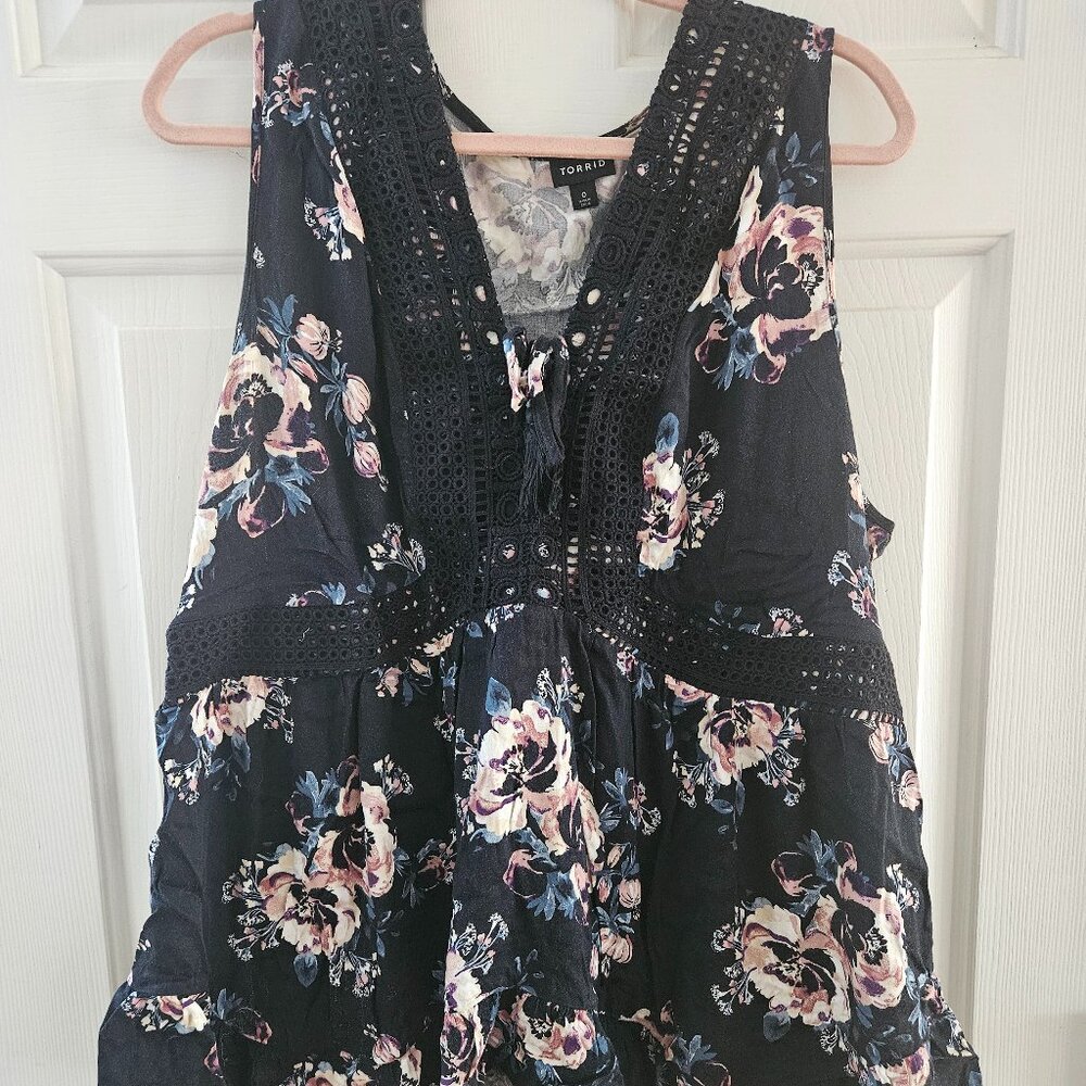 Torrid Floral Print Sleeveless Top